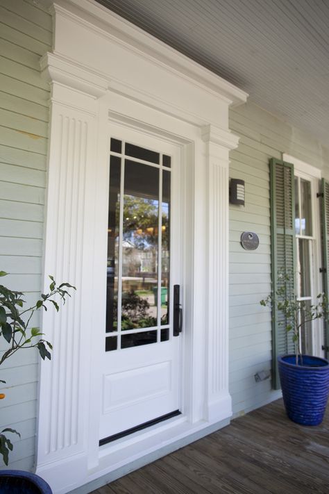 Door Trim Ideas Moldings, Front Door Trims, Door Trim Ideas, Front Door Molding, Exterior Door Trim, Front Door Trim, Exterior Entry Doors, Trendy Door, Front Door Styles