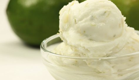 Lime Gelato, Lime Sorbet Recipe, Lime Ice Cream, Gelato Maker, Sorbet Recipe, Lime Sorbet, Gelato Recipe, Gelato Ice Cream, Lime Recipes