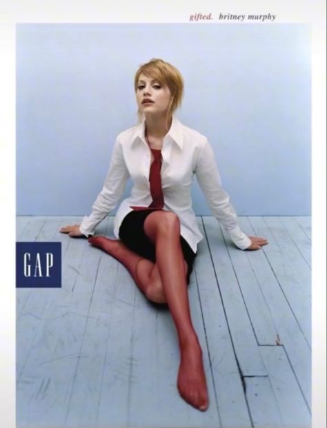 90s Fashion Photography, Y2k Ads, Aesthetic Ralph Lauren, Britney Murphy, Gap Ads, Gen X Soft Club, Ground Photo, April Fashion, 90s Magazine