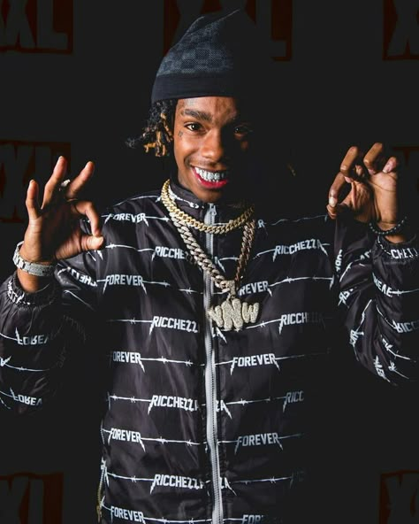 Ymw Melly, Lowkey Rapper, Ynw Melly, Rapper Wallpaper Iphone, Rapper Style, Rapper Outfits, Rapper Art, Rap Wallpaper, Cute Black Guys