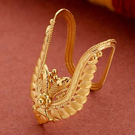 Vangi Ring, Vanki Designs Jewellery, Vanki Ring, Big Earrings Gold, Plain Gold Ring, Gold Ring For Women, New Gold Jewellery Designs, Gold Earrings Models, Gold Bangle Set