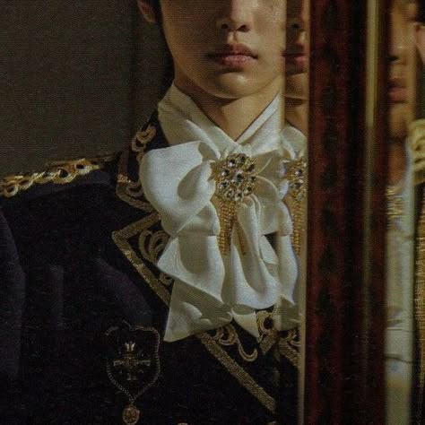 Era Victoria, Royalty Core, Prince Clothes, Royal Core, Royalty Aesthetic, Royal Aesthetic, Old Fashion Dresses, Royal Outfits, 영감을 주는 캐릭터