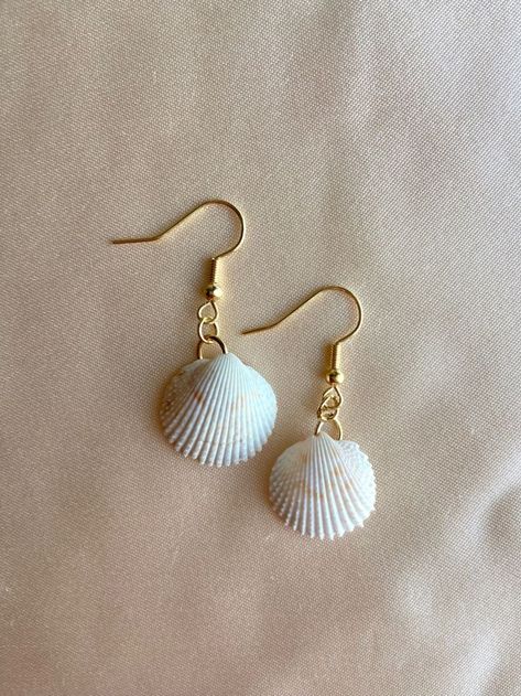 Sea Shell Earrings Diy, Handmade Shell Jewelry, Seashell Earrings Diy, Sea Shell Jewelry Diy, Shell Earrings Diy, Diy Shell Jewelry, Mermaidcore Jewelry, Diy Seashell Jewelry, Bead Earrings Diy