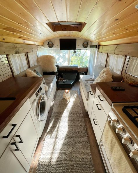 Short School Bus, Living In An Rv, Houses On Wheels, School Bus Camper, Paying Rent, Converted School Bus, Motorhome Interior, Converted Bus, Bus Living