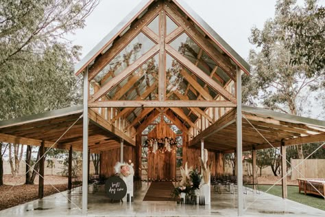 Wedding Venue Business, Farmhouse Wedding Venue, Venue Business, Country Wedding Venues, Farm Wedding Venue, Dream Venue, Dream Wedding Venues, Rustic Wedding Venues, Wedding Venue Inspiration