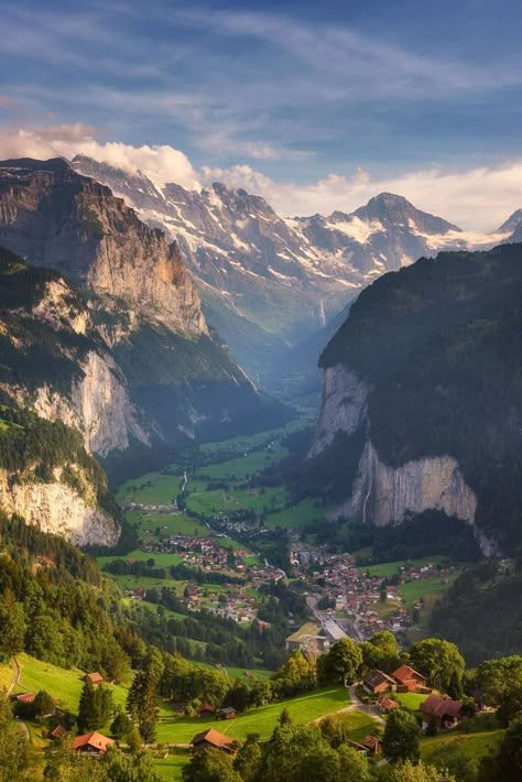 Lauterbrunnen Valley in Switzerland! 15 Best things to do in Interlaken, Switzerland such as paragliding, hiking, scenic train trips and some epic viewpoints! If you want to experience Switzerland's beauty at it's finest, go to Interlaken! It is one of the most breathtaking and surprising areas in all of Europe. #switzerland #europe Europe 2023, Interlaken, Switzerland Travel, Vision Board 2023, 2023 Vision Board, Europe Trip, Place To Visit, 2023 Vision, Beautiful Places In The World