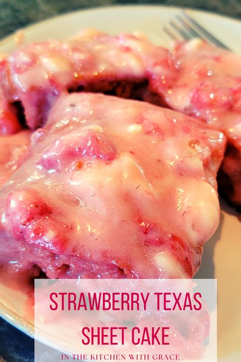 Delicious Strawberry Texas Sheet Cake! #desserts #cake #texassheetcake #strawberrycake #strawberries #cakerecipes #easycakerecipes #birthdaycake #strawberryfrosting #homemadefrosting #frostingrecipes Strawberry Texas Sheet Cake, Duncan Hines Strawberry Cake Mix Recipes, Strawberry Texas Sheet Cake Recipe, Homemade Frosting Easy, Sheet Cake Desserts, Strawberry Sheet Cake Recipe, Delicious Birthday Cakes, Strawberry Sheet Cakes, Texas Sheet Cake Recipe