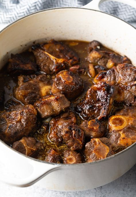 Ox Tails Soul Food, Easy Oxtail Recipes Stovetop, Oxtail Recipes Jamaican Stove Top, Oxtail Crockpot, Oxtail Recipes Easy, Jamaican Oxtail Stew, Recipes Jamaican, Cooking Oxtails, Ox Tails