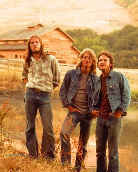 Ventura Highway America, America Band 70s, America The Band, Gerry Beckley, Ventura Highway, Sister Golden Hair, America Band, Sister Golden, American Bandstand