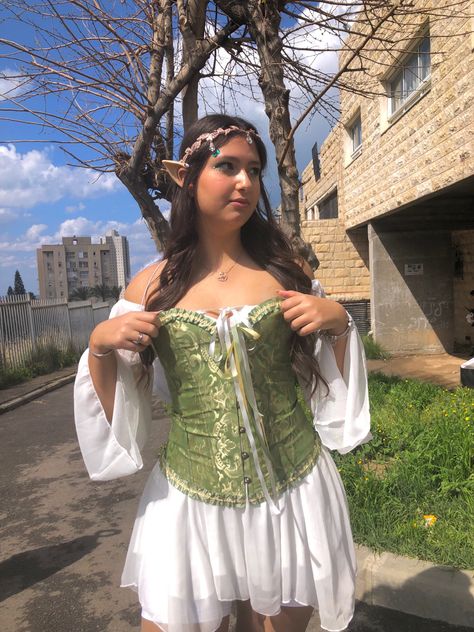 Happy #purim #costume #green #fairy #holiday Fairy Corset Costume, Fairy Costume Green, Elf Costume Women, Mythical Outfits, Mythical Party, Green Fairy Costume, Halloween Fairy Costume, Carnaval Inspo, Hollywood Outfit