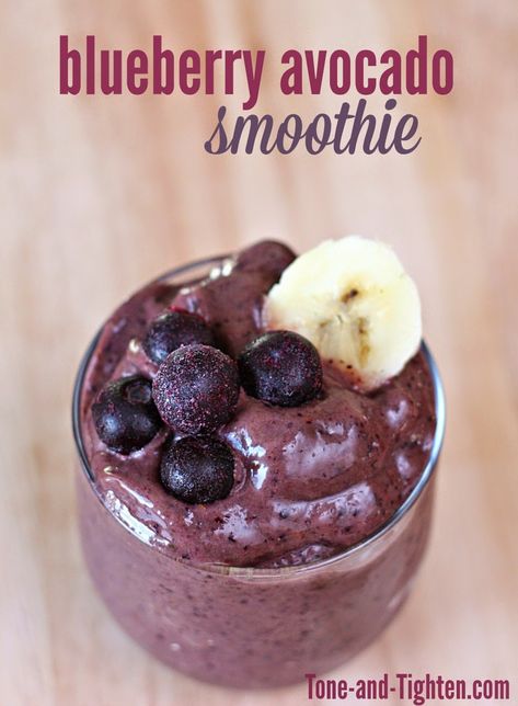 Blueberry Avocado Smoothie, Avocado Smoothie Recipe, Blueberry Smoothie Recipe, Avocado Dessert, Green Smoothie Recipe, Blueberry Smoothie, Yummy Smoothie Recipes, Healthy Blueberry, Vitamix Recipes