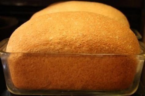 Egg bread is very easy to make and is so good. This European style bread is great to make Texas toast. See how to make it yourself. Texas Toast Bread, Vienna Bread, Weekly Gym Workouts, Bread Machines, Cheesy Biscuit, Breads Recipes, Egg Bread, Cinnamon Swirl Bread, Strawberry Bread