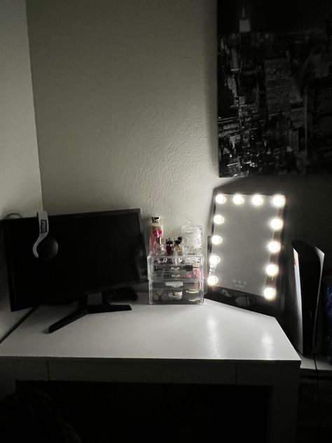 Desk Setup With Mirror, Vanity Gaming Setup, Gaming Setup And Vanity, Desk Setup Makeup, Gaming And Makeup Desk, Vanity And Gaming Setup, Skin Care Desk, Dorm Vanity, Ps5 Setup