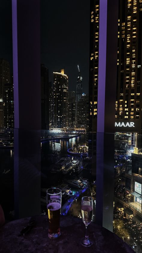 Dubai Rich Lifestyle, Dubai Aesthetic Night, City Lights Wallpaper, Rooftop City, City View Night, Beach Sunset Wallpaper, Men Cave, Dubai Lifestyle, Dubai Aesthetic