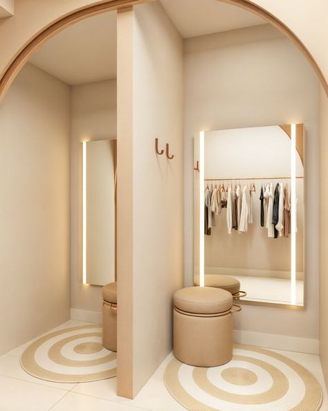 Dressing Room For Boutique, Clothing Shops Interior, Changing Room Design Retail, Baby Store Display, Fashion Retail Interior, Kids Clothing Store Design, Ruangan Studio, Showroom Decor, Fashion Showroom