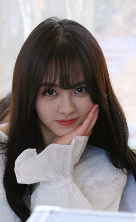 Kim So Hyun Fashion, Love Bite, Hyun Kim, Kim So Hyun, First Boyfriend, Kim Sejeong, Pop Photos, Soo Hyun, Kim Soo Hyun