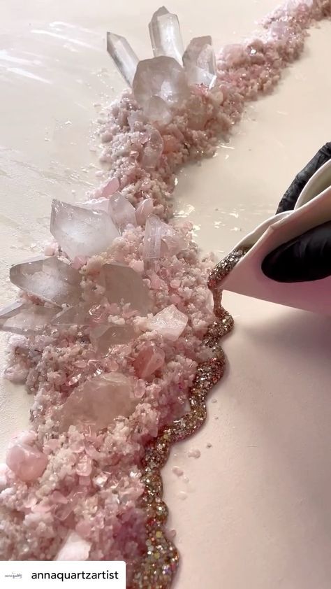 Resin Art Flow | @annaquartzartist Launches: “GODESSA 30x40 I had so much fun making this luxurious rose quartz piece!” - Congratulations!!!👏👏😍😍 Made with… | Instagram Geo Resin Art, Geode Dresser, Geode Art Resin, Geode Art Diy, Resin Art Table, Crystal Wall Art, Geode Resin Art, Geode Wall Art, Resin Geode Art