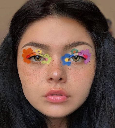 Artsy Makeup, Funky Makeup, Pride Makeup, Face Art Makeup, Graphic Makeup, Smink Inspiration, Makeup Board, Makijaż Smokey Eye, Colorful Eye Makeup