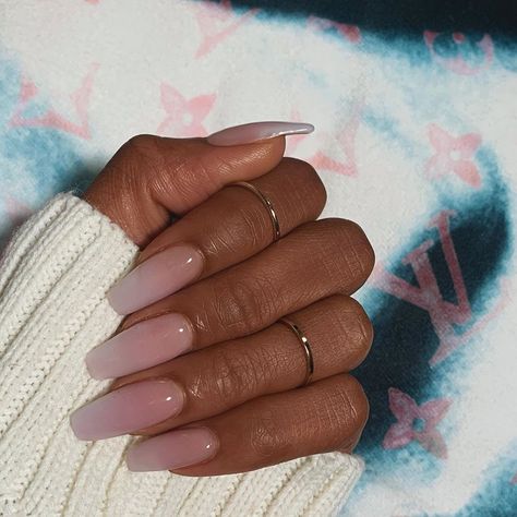 Neutral Nails Acrylic, Maquillage On Fleek, Nagellack Trends, Oval Nails, Neutral Nails, Girls Nails, Fire Nails, Classy Nails, Dream Nails