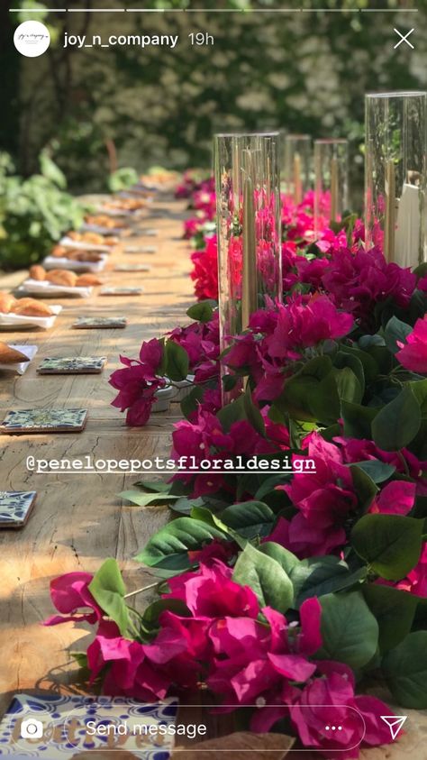 Magenta Tropical Wedding, Bougainvillea Flower Arrangement, Buganvilla Wedding Decor, Bugambilia Centerpiece, Bougainvillea Centerpiece Wedding, Bogenvilla Wedding Decor, Bugambilia Wedding Decor, Bougainvillea Table Decor, Bouganvilla Flower Arrangement