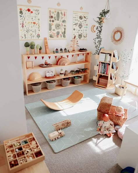 Home Playroom, Playroom Inspiration, Baby Playroom, Montessori Playroom, Montessori Room, Kids Playroom Decor, Toddler Playroom, Toddler Bedroom, Playroom Design