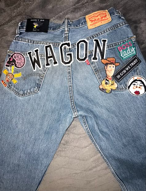 Fashion reworked denim clothes repurposed Jeans With Words On The Back, Patch Work Jeans Diy, Jeans With Patches Outfit, Diy Jean Patches Ideas, Patch Pants Outfit, Clothes With Patches Ideas, Drawing On Jeans Sharpie, Iron On Patch Jeans, Iron Patches On Clothes