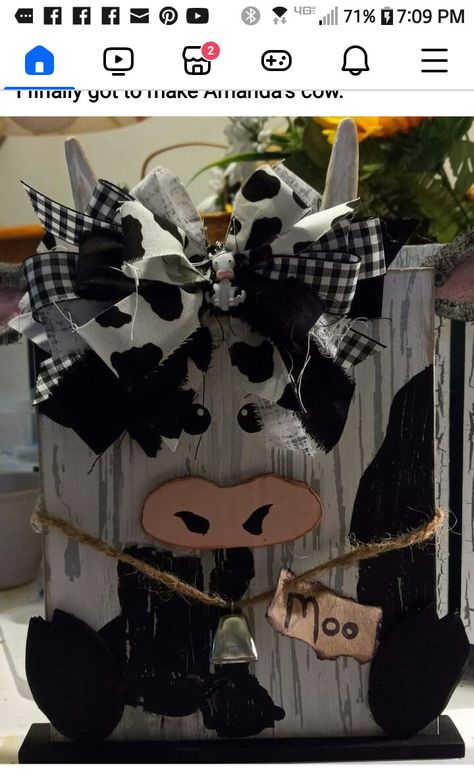 Cow Party Decorations Diy, Highland Cow Craft Ideas, Cow Craft Ideas, Highland Cow Craft, Cow Party Decorations, Cow Crafts, Cow Craft, Party Decorations Diy, Wooden Ideas