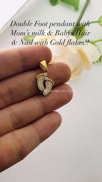 Breastmilk Jewelry With Hair, Kids Jewelry Gold, Latest Gold Design, Baby Gold Jewellery, Nail With Gold, Breastfeeding Jewelry, Kids Gold Jewellery, Breastmilk Pendant, Breastmilk Necklace