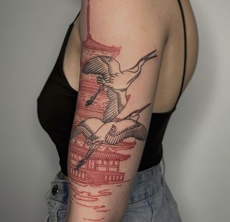 Tatuaje Trash Polka, Crane Tattoo, Red Tattoo Ideas, Red Tattoo, Red Ink Tattoos, Asian Tattoos, Red Tattoos, Modern Tattoos, Tattoo Project