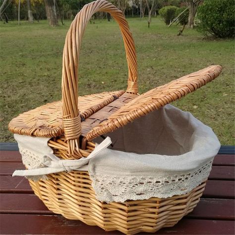 Vintage Picnic Basket, Garden Basket, Wicker Picnic Basket, Vintage Picnic, Hamper Storage, Picnic Date, Picnic Time, Picnic Bag, Vintage Camping