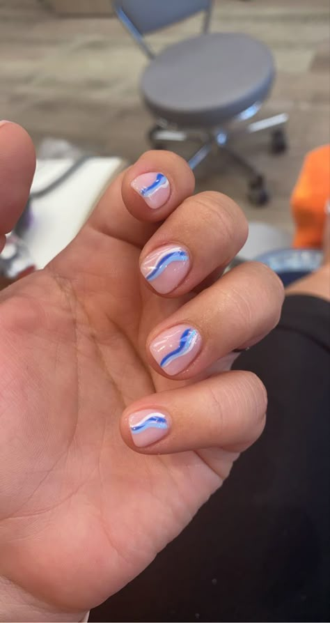 Simple Blue Nail Designs Short, Blue Nail Ideas Short, Pretty Blue Nails Short, Blue Short Nail Designs, Short Nails Ideas Blue, Summer Holiday Nails, Wave Nails, Blue Gel Nails, Light Blue Nails