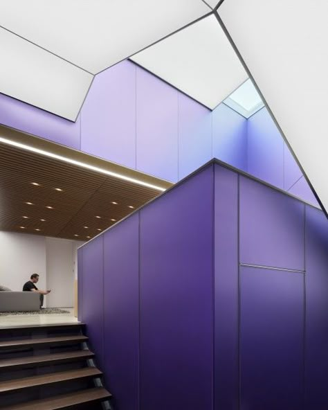 Venture Capital Office Headquarters / Paul Murdoch Architects; Kappe Architects Planners © Eric Staudenmaier Photography Shopping Mall Atrium, Luminous Ceiling, Purple Interior Design, Office Headquarters, Masonite Interior Doors, Award Winning Architecture, Interior Design Institute, Soho Loft, Office Lobby