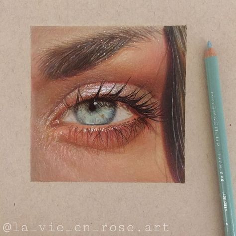 Prismacolor Drawing Ideas, Drawing Ideas Realistic, Prismacolor Drawing, Realistic Eye Drawing, Color Pencil Sketch, Maria Victoria, Prismacolor Art, Colored Pencil Artwork, Eye Painting