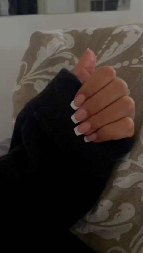 Plain Acrylic Nails, White Tip Acrylic Nails, Sns Nails Designs, Beachy Nails, Rare Features, Plain Nails, Sns Nails, Simple Gel Nails, White Acrylic Nails