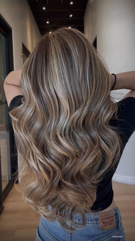 T H E K N O T Hair Studio | Fresh Balayage & Extensions🏜️#modersalon #brazilianbondbuilder #wella #wellahair #salon110 #behindthescenes #photography #bestoftheday… | Instagram Ash Brown Hair With Blonde Balayage, Cool Toned Light Brown Hair With Highlights, Brown With Ice Blonde Highlights, Cool Toned Bronde Balayage, Tease Lights Hair, Hair Inspo For Brown Hair, Brunette Balayage Hair With Blonde, Biscuit Hair Colour, Nely Cuevas Hair