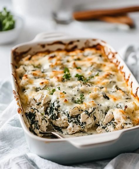 Creamy Chicken and Spinach Casserole Recipe - Leftover Chicken And Spinach Recipes, Chicken Spinach Mushroom Casserole, Shredded Chicken And Spinach Recipes, Optavia Rotisserie Chicken Recipes, Spinach Casserole With Cream Cheese, Chicken Mushroom And Spinach Recipes, Recipes With Spinach And Chicken, Rotisserie Chicken Spinach Recipes, Rotisserie Chicken And Spinach Recipes