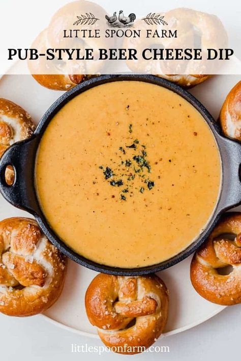 Buffalo Wild Wings Beer Cheese Dip, Beer Cheese Recipes, Pretzel Beer Cheese, Sourdough Pretzels, Beer Cheese Recipe, Pub Cheese, Beer Cheese Dip Recipe, Melting Potatoes, Beer Cheese Sauce