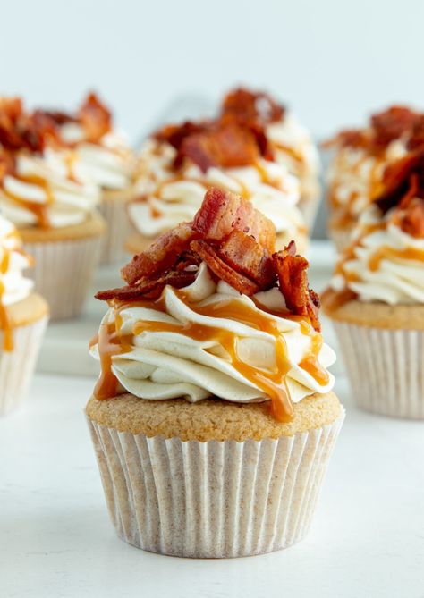 Maple Bacon Cupcakes - Cake Me Home Tonight Bacon Cupcakes Recipe, Gourmet Cupcake Recipes, Cake Me Home Tonight, Maple Bacon Cupcakes, Bacon Desserts, Bacon Cake, Bacon Cupcakes, Caramelized Bacon, Cinnamon Cake