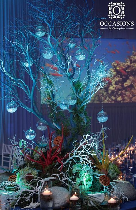 Sea Wedding Theme, Coral Centerpieces, Underwater Wedding, Underwater Party, Under The Sea Decorations, Aquarium Wedding, Tema Disney, Underwater Theme, Sea Wedding