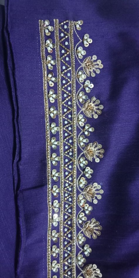 Aari Work Dupatta, Machine Embroidery Designs For Lehenga, Neck Border Embroidery Designs, V Neck Embroidery Designs Handwork, Khatali Work Blouse Designs New, Khatli Work Blouse Design New 2024, Aari Borders Design, Aari Work Saree Border Designs, Border Aari Work Designs