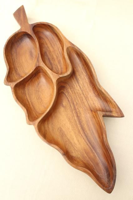 mid-century mod wood bowl w/ divided sections for snacks, tiki bar retro vintage serving dish Diy Resin Table, Wood Bowls Carving, Wood Spoon Carving, Monkey Pod Wood, Wood Dishes, Carved Wood Wall Art, Wooden Trays, Wooden Dishes, Wooden Kitchen Utensils