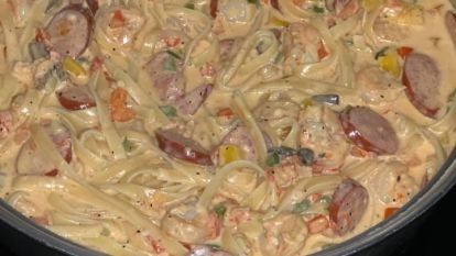 Louisiana Mardi Gras Pasta Recipe - Food.com Mardi Gras Pasta Recipe, Poker Food, Mardi Gras Pasta, Pappadeaux Recipe, Bayou Party, Shrimp And Crawfish, Tuna Patties Easy, Cajun Chicken And Sausage, Crawfish Dishes