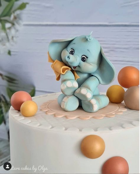 Shabby Chic Cake, Fondant Elephant, Shabby Chic Cakes, Fondant Figurines, Chic Cake, Elephant Cake Toppers, Little Mermaid Cakes, Bunny Boy, Elephant Cakes