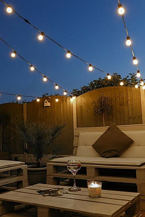 Outdoor Lighting Ideas - Like what you found? Please do not hesitate to click for more - Click to Visit IMMEDIATELY! Funny Vine, Patio String Lights, Outdoor Garden Lighting, Meteor Garden 2018, Backyard Lighting, Kew Gardens, Festoon Lighting, Patio Lighting, Back Garden