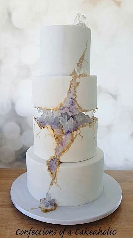 Purple Geode Cake, Sunday Sweets, Geode Cakes, Marbled Cake, Geode Cake Wedding, Geode Wedding, Geode Cake, Cake Wrecks, Fondant Wedding Cakes