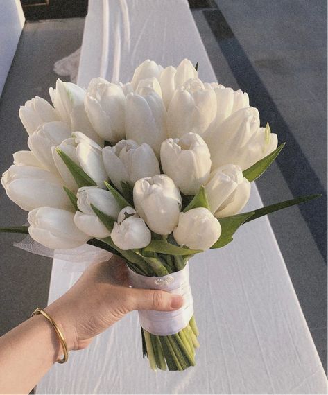 Tulip Wedding Bouquet, Tulip Bouquet Wedding, Tulip Bridal Bouquet, White Tulip Bouquet, Brides Flowers Bouquet, Small Bridal Bouquets, Small Wedding Bouquets, Prom Bouquet, Elegant Wedding Bouquets