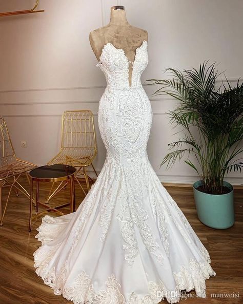 Boho Wedding Dress With Sleeves, Satin Mermaid Wedding Dress, Wedding Dresses Mermaid Sweetheart, White Bridal Gown, Bridal Gowns Mermaid, Pnina Tornai, Trumpet Wedding Dress, Top Wedding Dresses, Sweetheart Wedding Dress