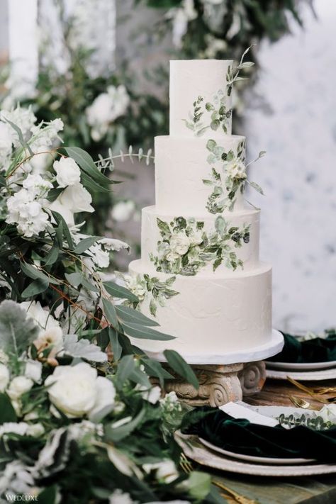 Minted ~ WedLuxe Media Emerald Wedding Cake, Wedding Cake Emerald Green, Sage Green Wedding Theme, Olive Green Weddings, Green Wedding Cake, Green Cake, Green Themed Wedding, Dream Wedding Cake, Emerald Green Weddings