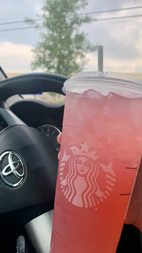 Starbucks Pink Refresher, Pink Lemonade Starbucks, Starbucks Strawberry Acai Refresher Aesthetic, Starbucks Strawberry Acai Refresher With Lemonade, Starbucks Refresher Aesthetic, Starbucks Refreshers Aesthetic, Strawberry Acai Refresher Aesthetic, Strawberry Lemonade Refresher Starbucks, Acai Strawberry Refresher