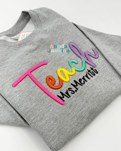 I can’t get over how amazing this turned out for #teacherappreciationweek this can be customized with your favorite teachers name! Order from my website to customize it! 🍎📓✏️ #teacherappreciation #teachersofinstagram #teacherlife #teachergifts Teacher Outfits Elementary, Teacher Aesthetic, Student Teacher Gifts, Embroidery Monogram, Teacher Name, Teacher Outfits, Teacher Appreciation Week, Teacher Favorite Things, Teacher Life